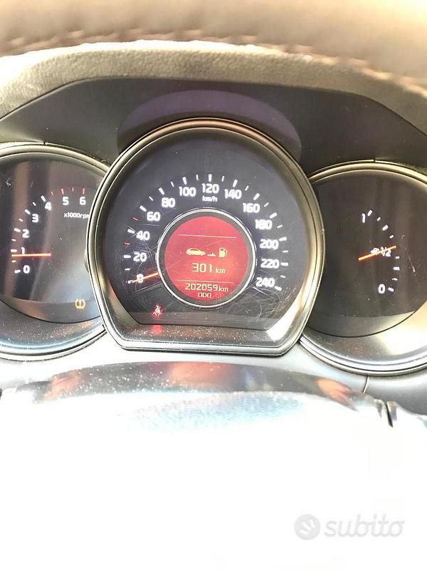 Usata Kia Ceed DREAM-TEAM Edition 116 CV (85 kW) 2015 Bianco Utilitaria