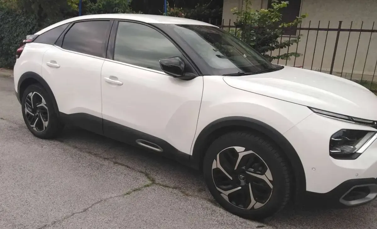 Usata Citroën C4 PureTech 131 CV (96 kW) 2022 Bianco Berlina