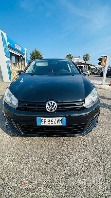 Usata VW Golf VI 102 CV (75 kW) 2011 Utilitaria