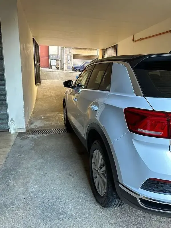 Usata VW T-Roc Business 116 CV (85 kW) 2020 Bianco SUV