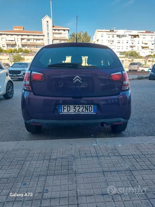 Usata Citroën C3 Live 68 CV (50 kW) 2016 Viola Utilitaria