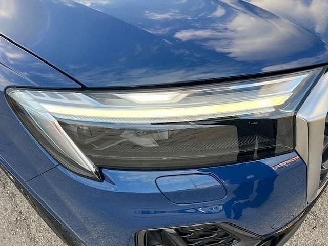 Usata Audi Q7 S-Line 286 CV (210 kW) 2025 Blu ascari SUV