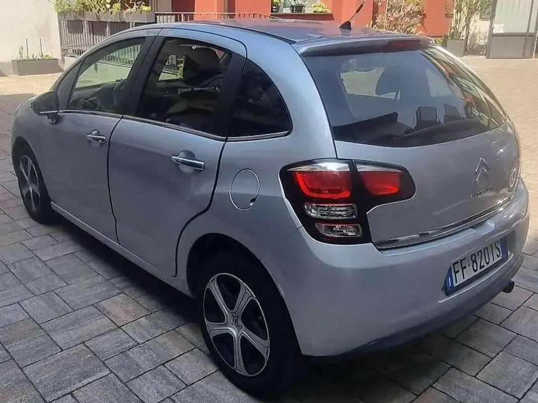 Usata Citroën C3 Live 82 CV (60 kW) 2016 Argento Berlina