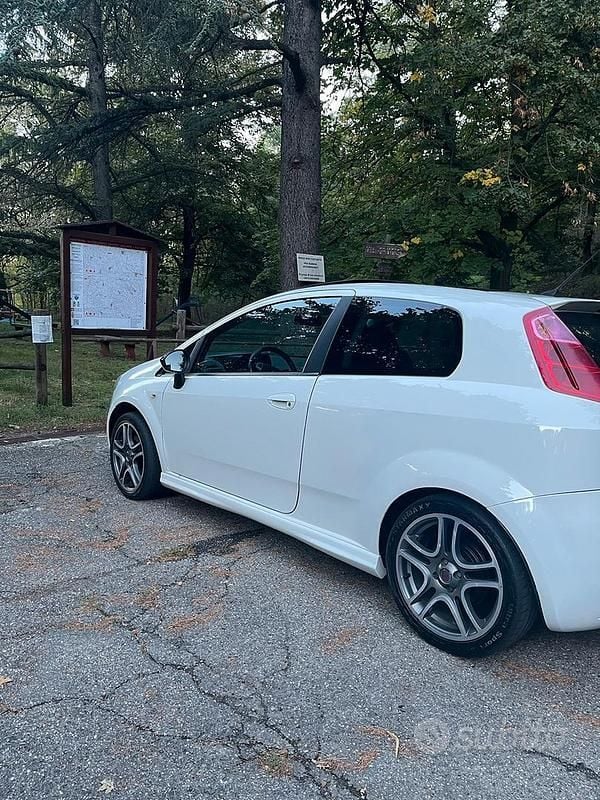 Usata Fiat Punto 2009 Bianco Utilitaria