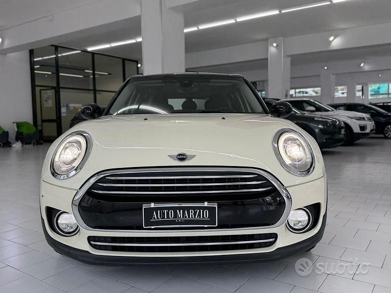 Usata 2017 Mini Cooper Clubman Hype Station wagon | 11.500 € (Buon prezzo) - Immagine 1/4