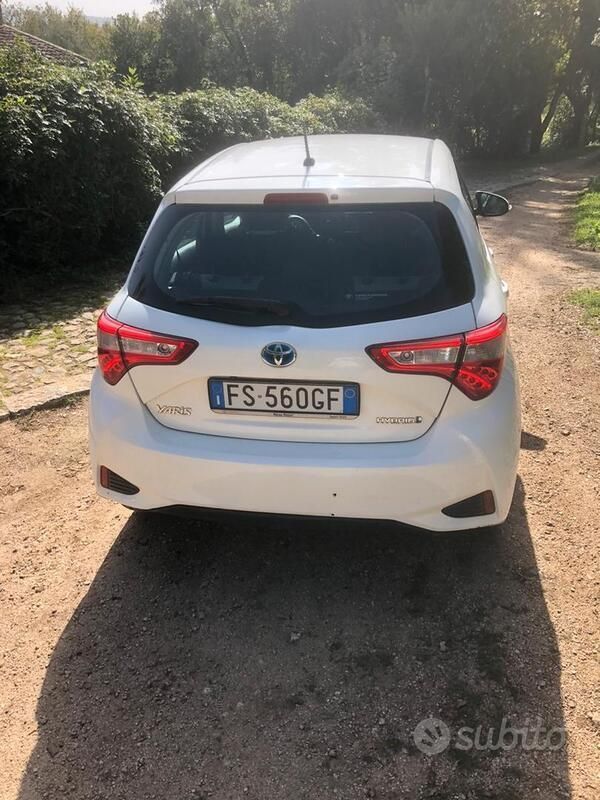 Usata Toyota Yaris Active 2018 Bianco Utilitaria