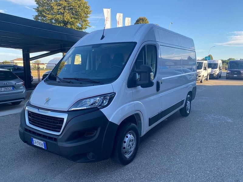 Bianco Usata 2022 Peugeot Boxer Furgone | 13.524 € (Buon prezzo) - Immagine 1/4