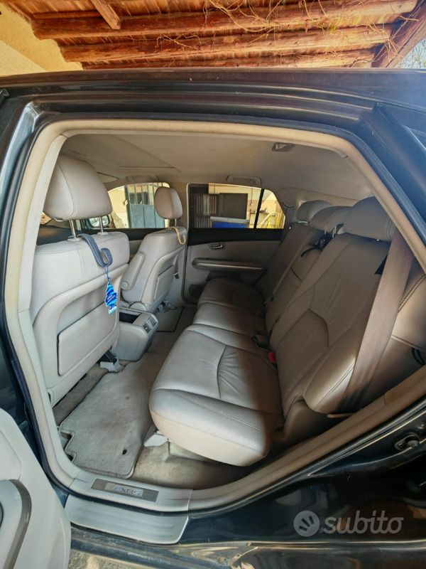 Usata Lexus RX400h 211 CV (155 kW) 2005 Grigio SUV