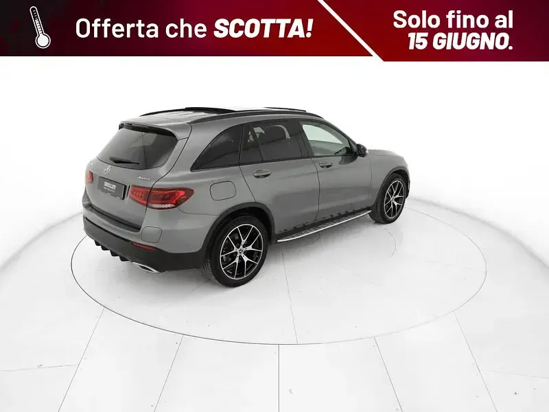Usata Mercedes GLC300e Edition 306 CV (225 kW) 2022 Grigio SUV