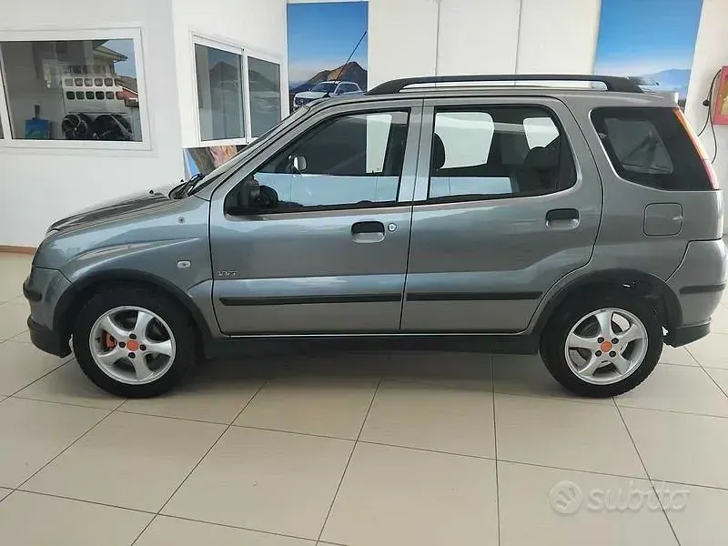Usata Suzuki Ignis GL 99 CV (72 kW) 2008 Grigio Utilitaria