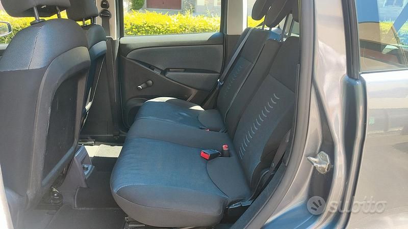 Usata Fiat Idea 2007 Grigio Monovolume