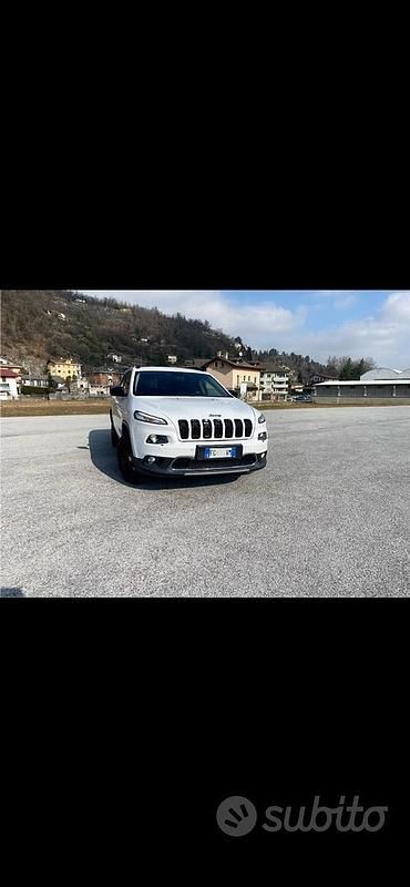 Bianco Usata 2017 Jeep Cherokee Limited SUV | 11.900 € (Ottimo prezzo) - Immagine 1/4