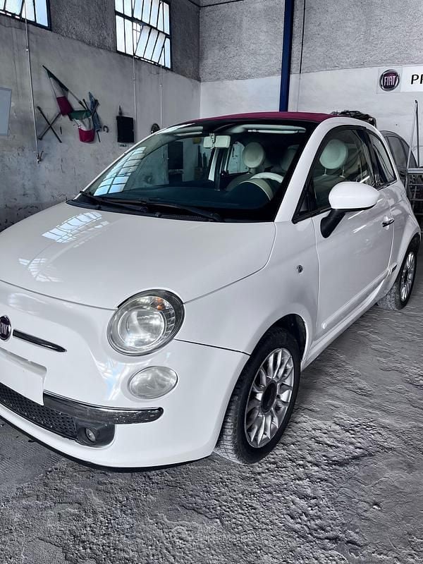 Bianco Usata 2011 Fiat 500C Cabrio | 6790 € (Cara) - Immagine 1/4