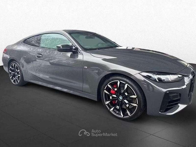Usata BMW 440 374 CV (275 kW) 2025 Dravit grau Coupé