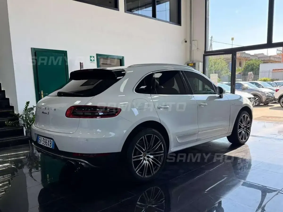 Usata Porsche Macan 250 CV (183 kW) 2014 Bianco SUV
