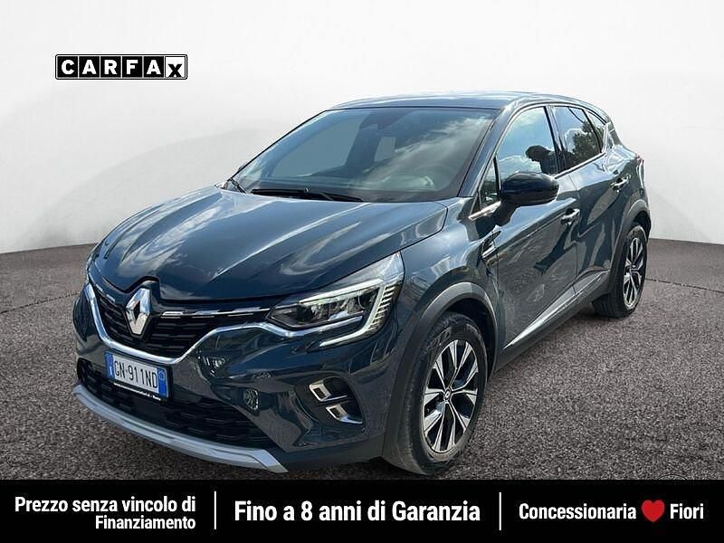Usata Renault Captur Intens 101 CV (74 kW) 2023 Blu SUV