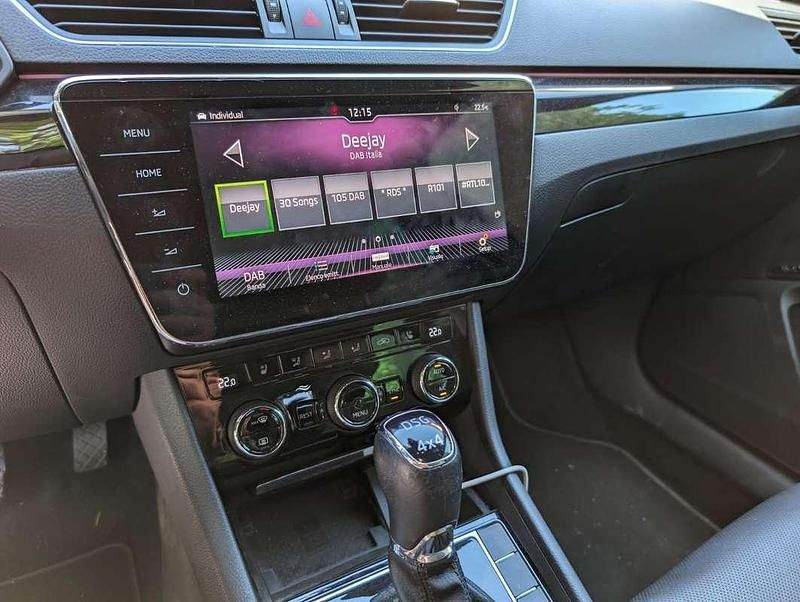 Usata Skoda Superb LAURIN & KLEMENT 190 CV (139 kW) 2018 Station wagon