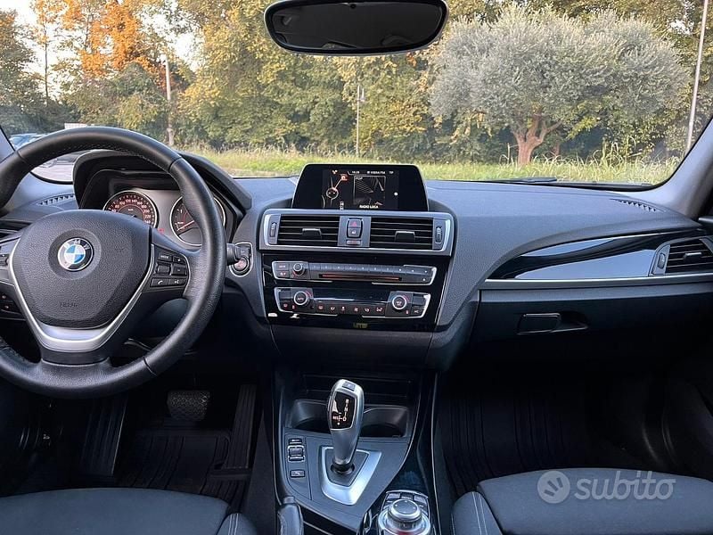 Gebraucht BMW 118 Sport Line 150 PS (110 kW) 2017 Weiß Kleinwagen