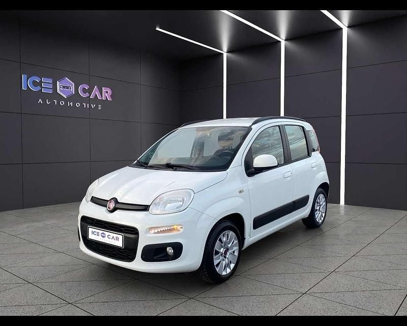 Usata Fiat Panda Lounge 70 CV (51 kW) 2017 Bianco Utilitaria