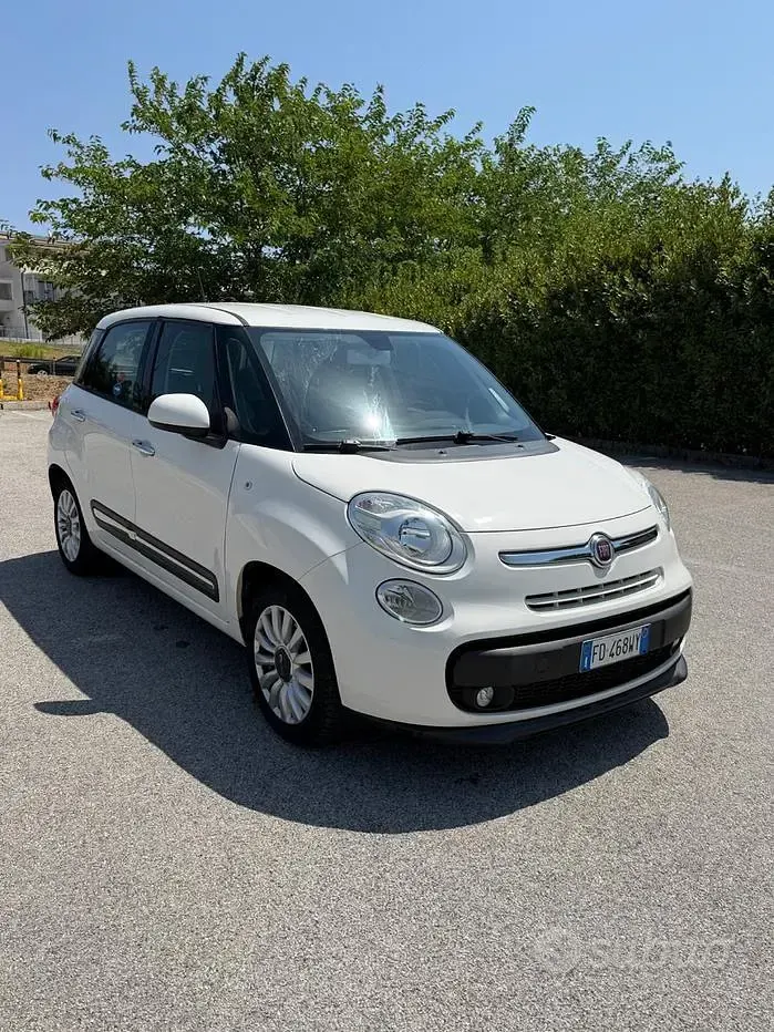 Usata Fiat 500L Lounge 95 CV (69 kW) 2016 Monovolume