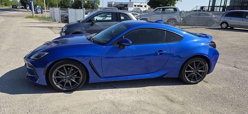 Usata Subaru BRZ 234 CV (172 kW) 2021 Blu Coupé