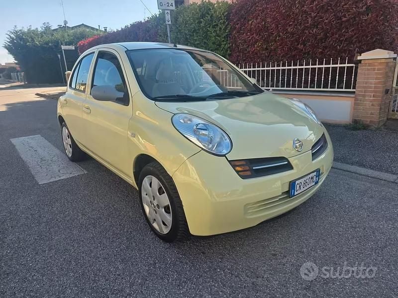 Usata Nissan Micra 2005 Giallo Utilitaria