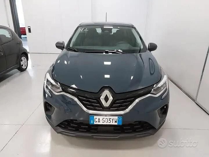 Usata Renault Captur Life 100 CV (73 kW) 2020 Grigio SUV