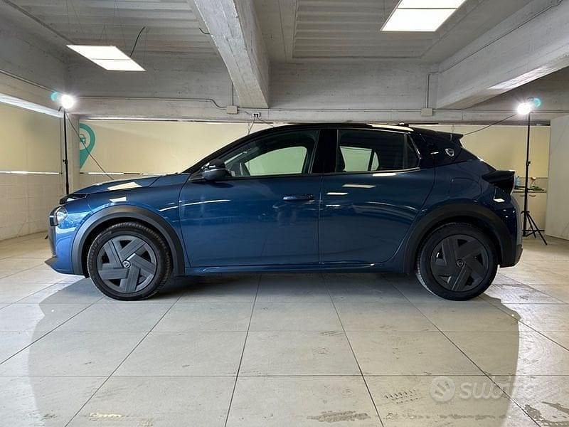 Usado Lancia Ypsilon 101 HP (74 kW) 2025 Azul Citadino