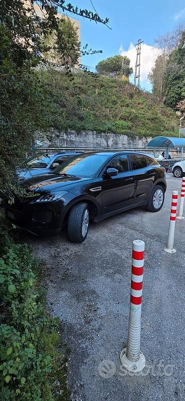 Usata Jaguar E-Pace R-Dynamic 180 CV (132 kW) 2018 Nero SUV
