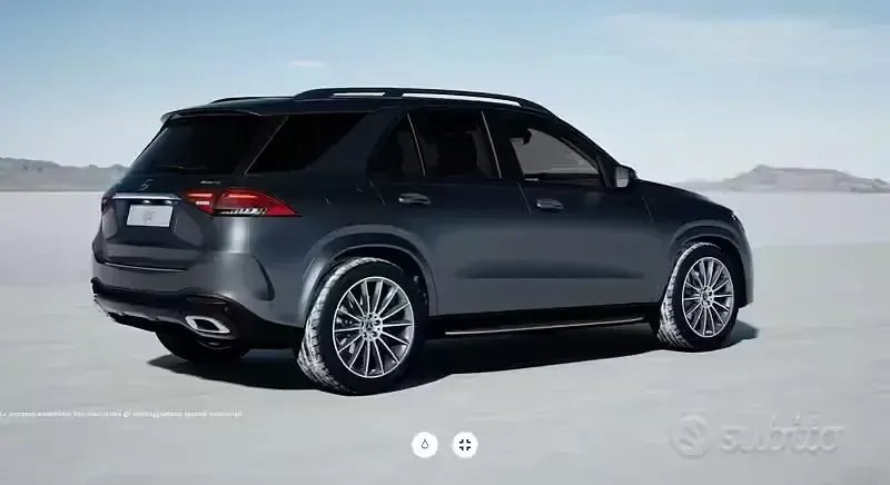 Nuova Mercedes GLE300 269 CV (197 kW) 2026 Grigio SUV