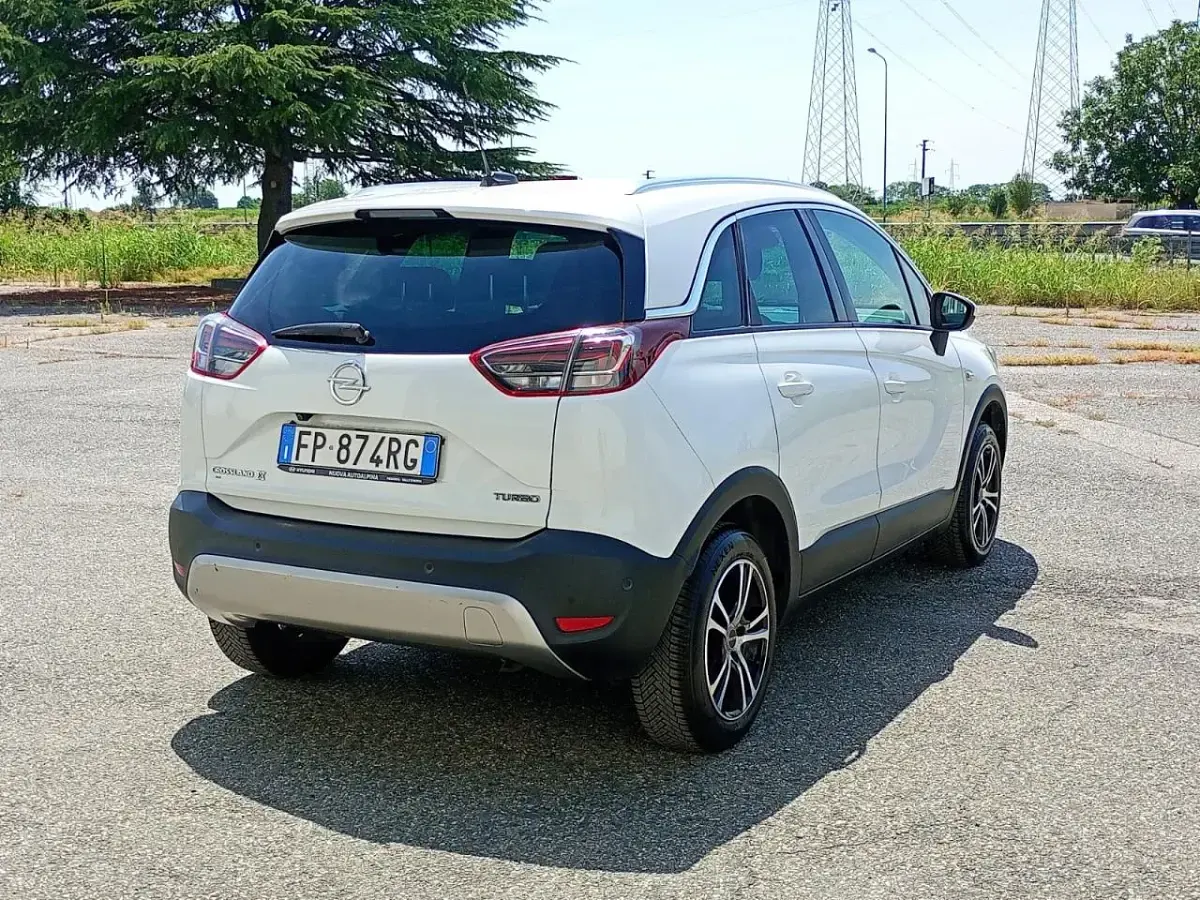 Usata Opel Crossland X Ultimate 110 CV (80 kW) 2018 Bianca SUV
