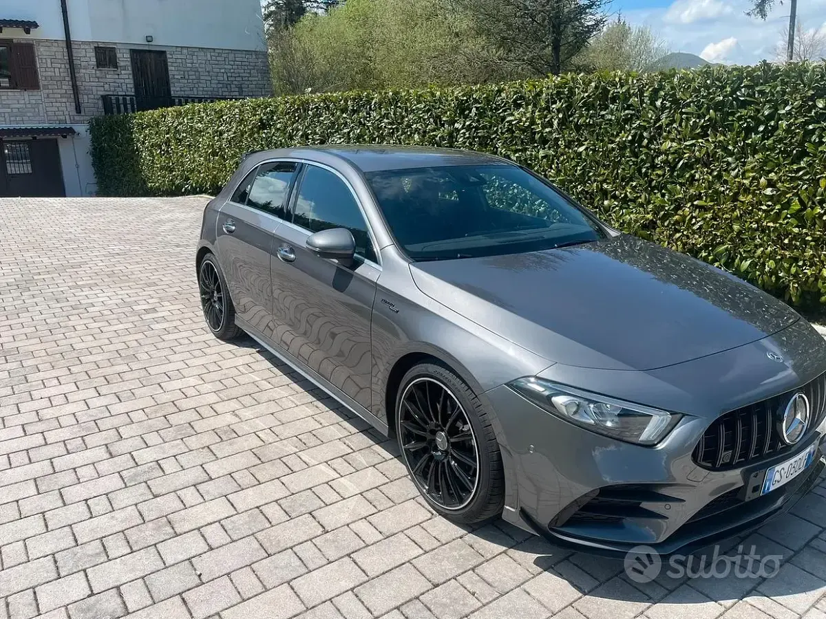 Usata Mercedes A220 190 CV (139 kW) 2019 Grigio Berlina