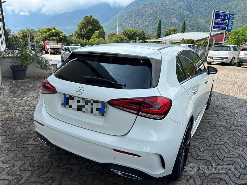 Usata Mercedes A250 224 CV (164 kW) 2018 Bianco Berlina