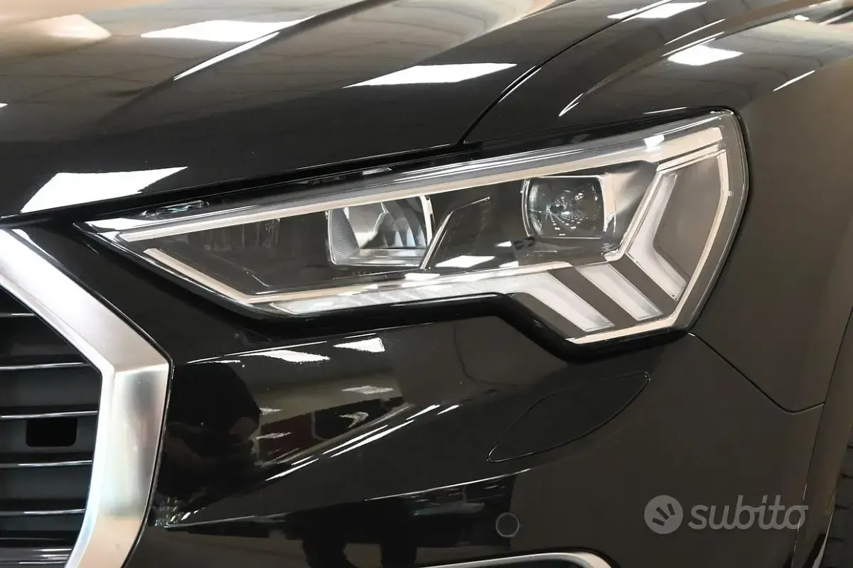 Usata Audi Q3 Business 150 CV (110 kW) 2024 Nero SUV