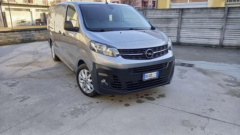 Usata Opel Vivaro 177 CV (130 kW) 2020 Grigio Monovolume