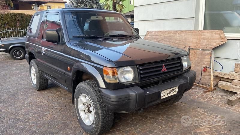 Usata Mitsubishi Pajero 84 CV (61 kW) 1991 SUV