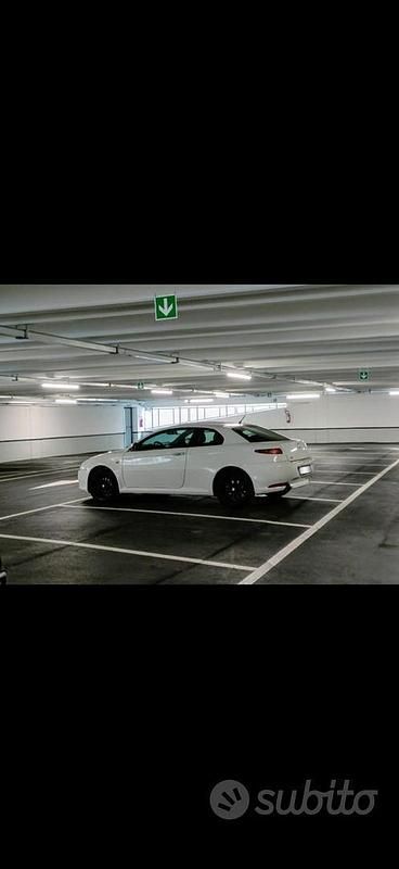 Usata Alfa Romeo GT 2008 Bianco Coupé