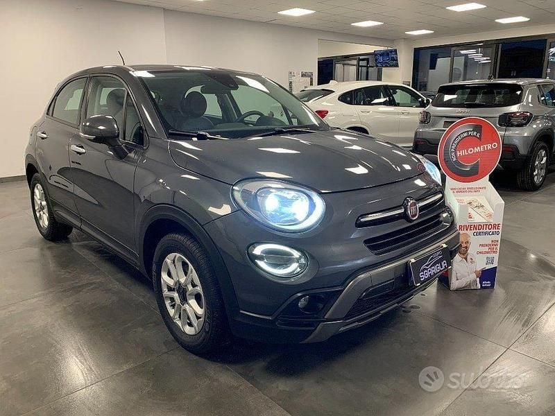 Grigio scuro Usata 2020 Fiat 500X Cross SUV | 15.700 € (Buon prezzo) - Immagine 1/4