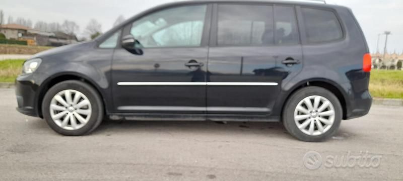 Usata VW Touran 170 CV (125 kW) 2013 Nero Monovolume
