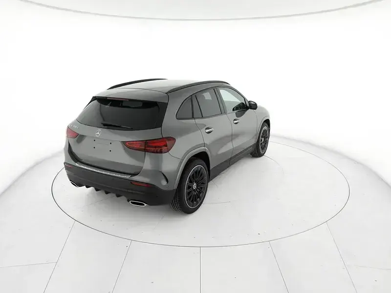 Nuova Mercedes GLA200 AMG line 150 CV (110 kW) 2026 Grigio SUV