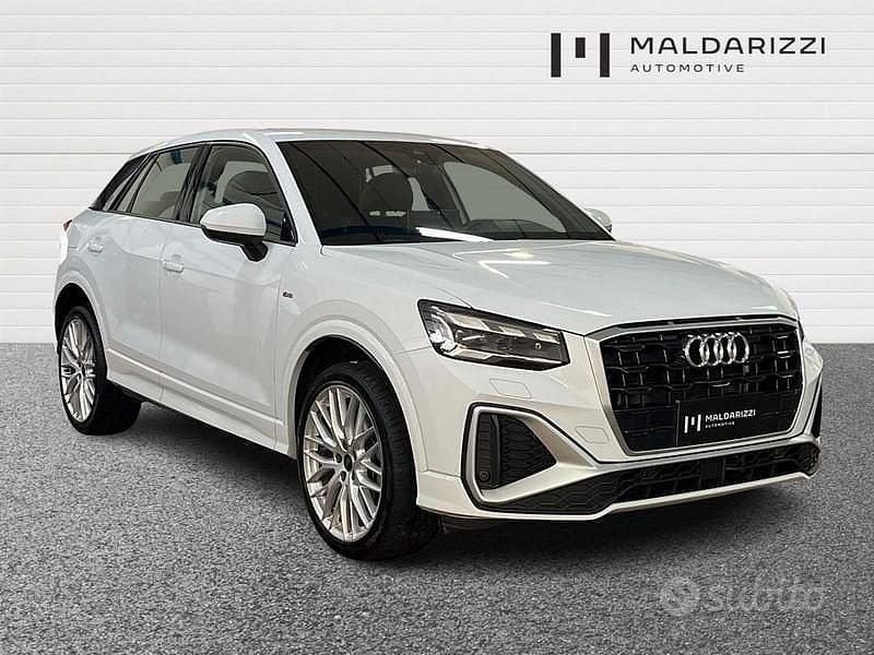 Usata Audi Q2 S-Line 150 CV (110 kW) 2025 Bianco SUV