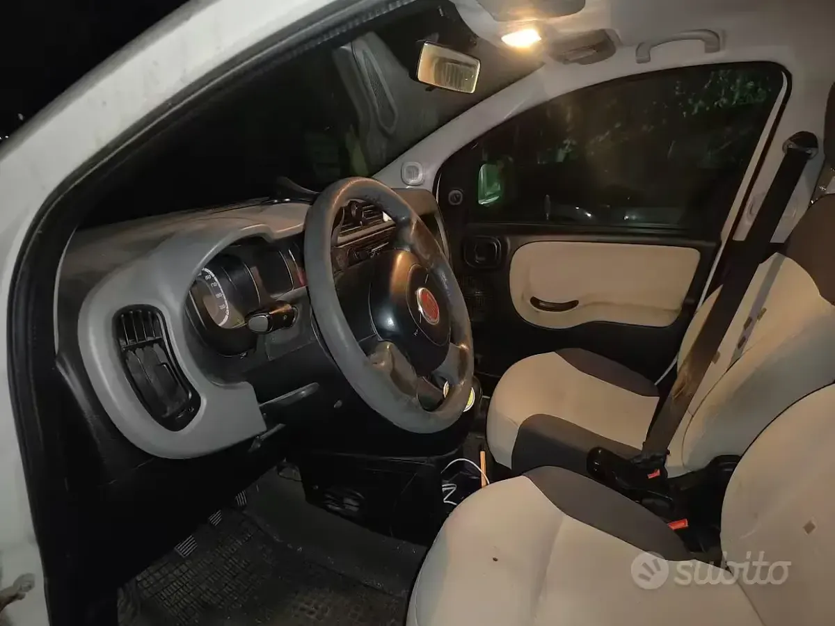 Usata Fiat Panda Pop 69 CV (50 kW) 2013 Bianco Utilitaria