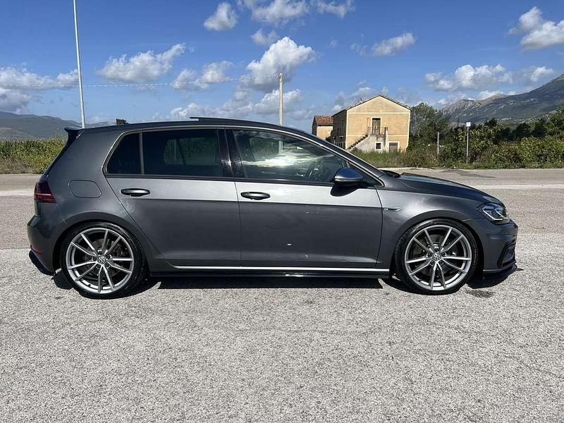 Usata VW Golf VII R 310 CV (228 kW) 2018