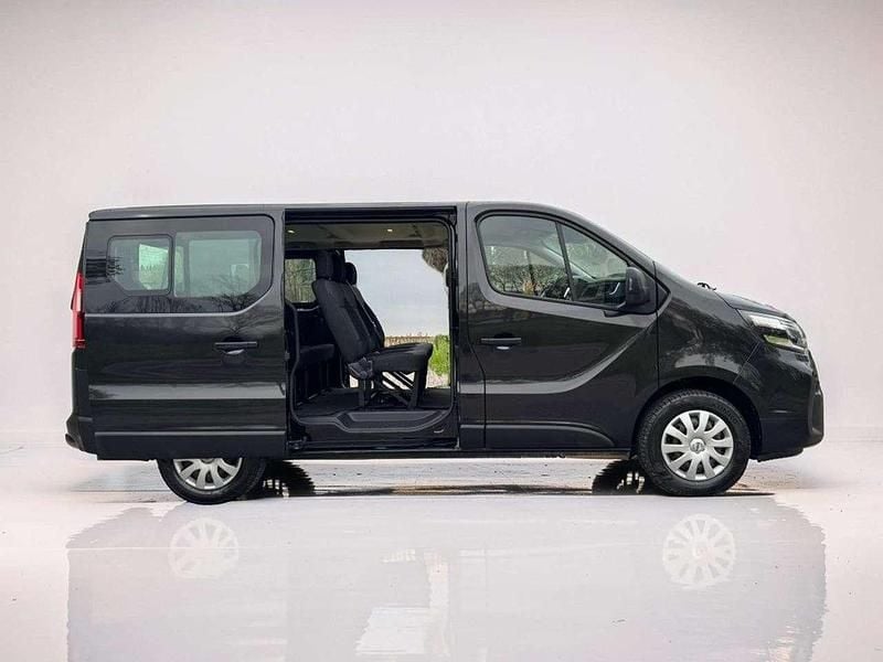 Usata Nissan Primastar 110 CV (80 kW) 2022 Nero Monovolume
