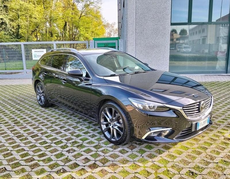 Usata Mazda 6 175 CV (128 kW) 2016 Blu Berlina