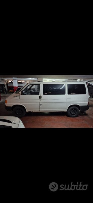 Usata 1994 VW Caravelle Monovolume | 4300 € - Immagine 1/4