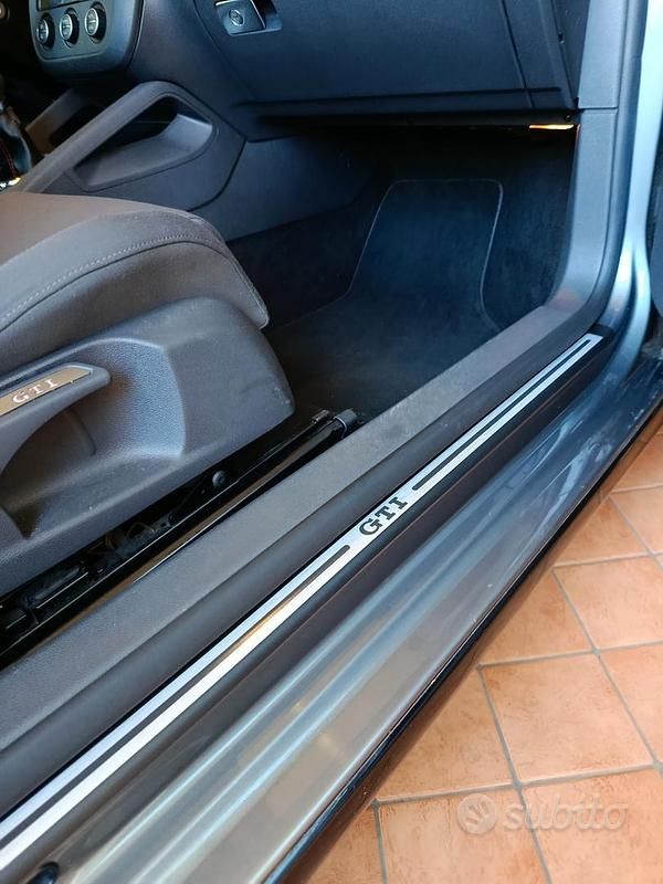 Usata VW Golf V GTI 200 CV (147 kW) 2007 Grigio Berlina