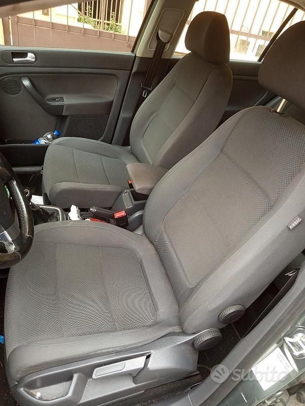 Usata VW Golf Plus 2007 Grigio Monovolume