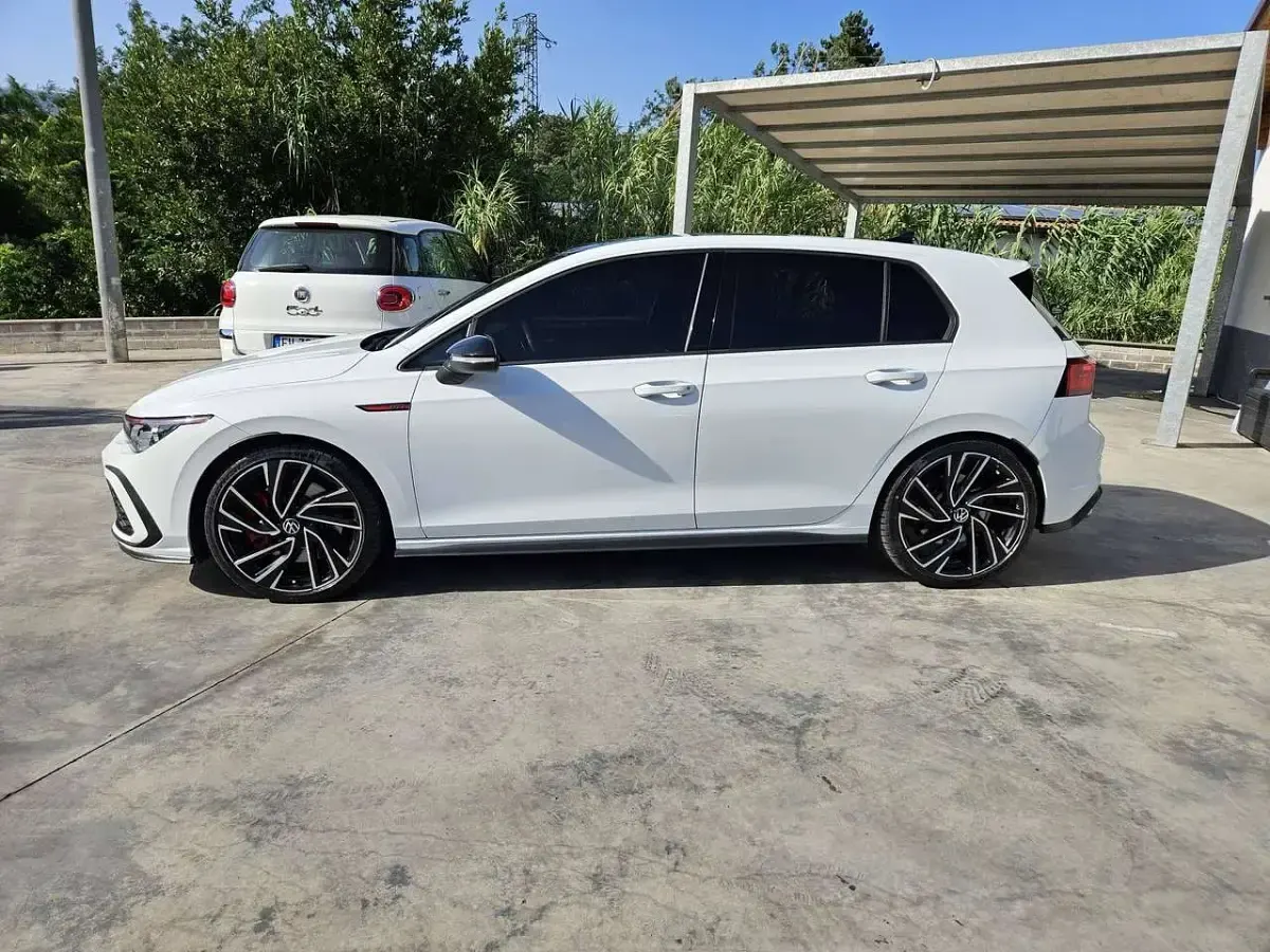 Usata VW Golf VIII GTI 245 CV (180 kW) 2022 Bianco Berlina