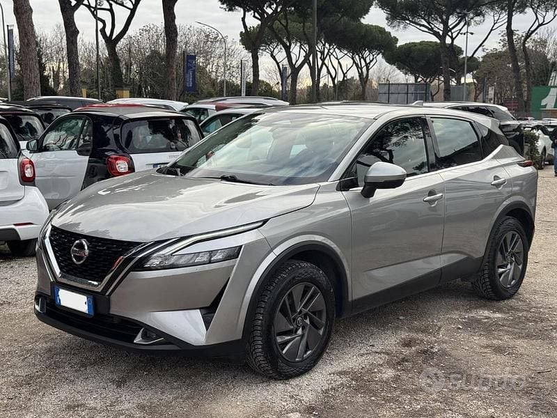 Usata Nissan Qashqai 360º 158 CV (116 kW) 2022 Grigio SUV